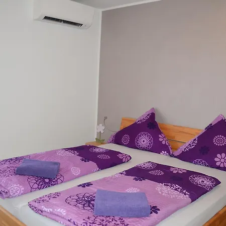 Am Brunnen - Naehe Europapark, W-lan, Klimaanlage Apartment