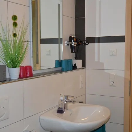 Am Brunnen - Naehe Europapark, W-lan, Klimaanlage Apartment