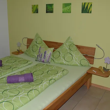 Apartment Am Brunnen - Naehe Europapark, W-lan, Klimaanlage *